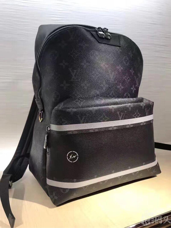 ルイヴィトン リュック スーパーコピー アポロ・バックパック PRECOLLECTION FRAGMENT 最新作 限定  モノグラム Eclipse Flash M43408